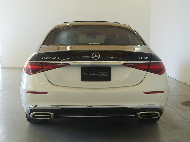 メルセデス‐マイバッハ S680 4MATIC MANUFAKTURレザーエクスクルーシブ