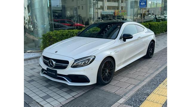 AMG C63 S クーペ