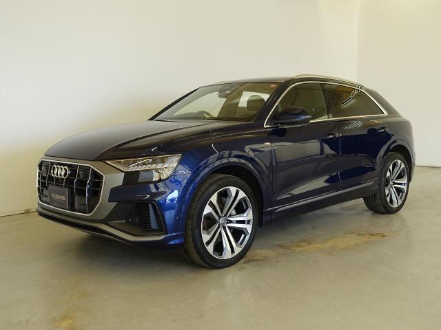 Q8 55 TFSI クワトロ デビューパッケージ Sライン