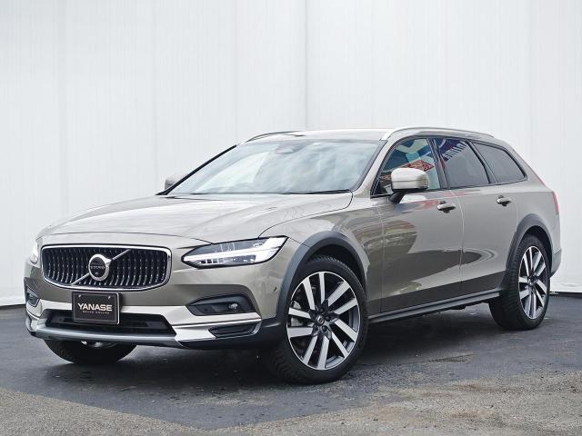 V90 クロスカントリー B6 AWD プロ