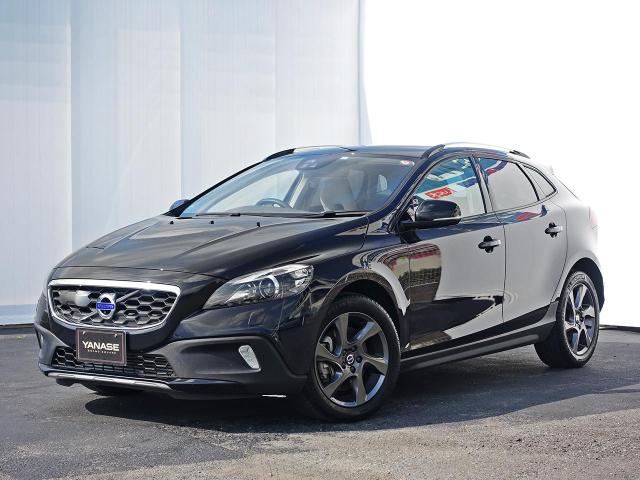 V40 クロスカントリー D4