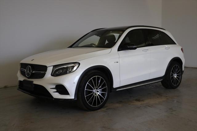 メルセデス‐AMG GLC43 4MATIC レザーエクスクルーシブパッケージ