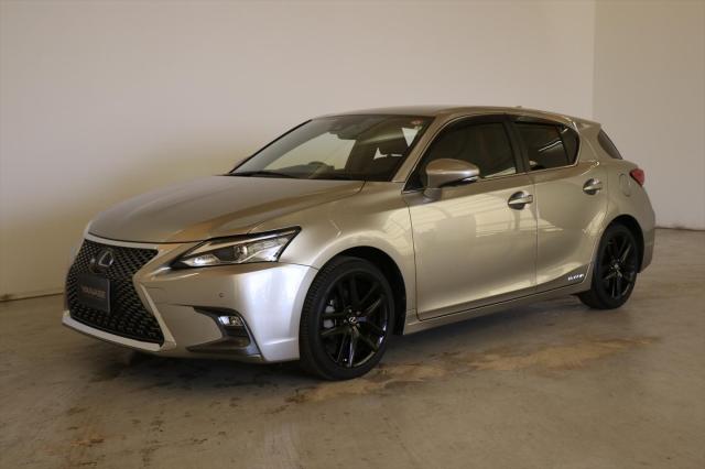 CT200h ブラック シークエンス