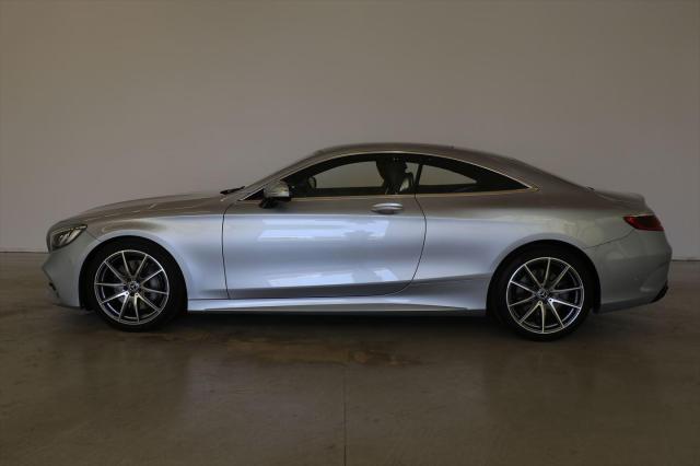 S560 クーペ AMGライン レザーエクスクルーシブパッケージ