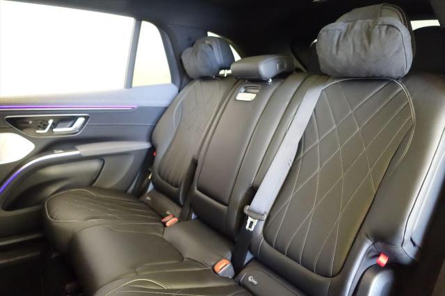 EQS450 4MATIC SUV AMGラインパッケージ・デジタルインテリアパッケージ・ショーファーパッケージ・ナイトパッケージ