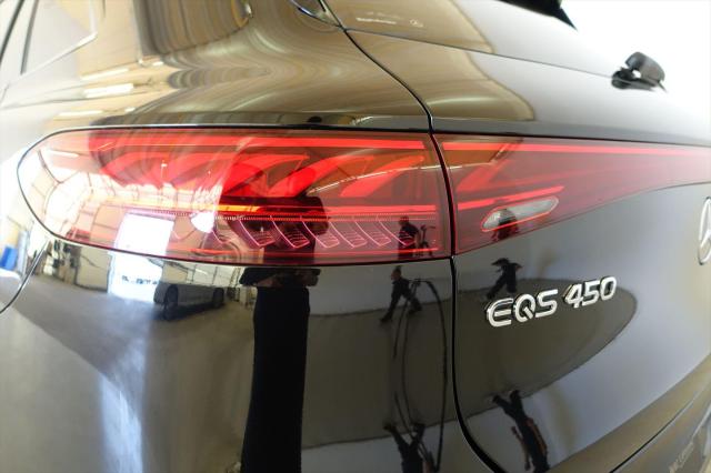 EQS450 4MATIC SUV AMGラインパッケージ・デジタルインテリアパッケージ・ショーファーパッケージ・ナイトパッケージ