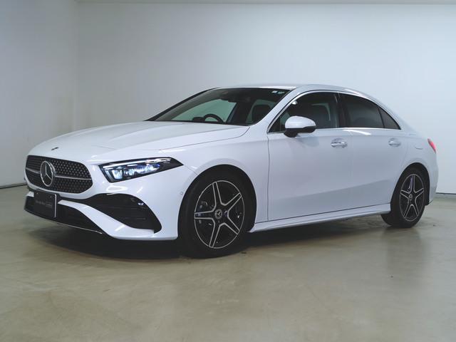 A180 セダン AMGラインパッケージ ナビゲーションパッケージ