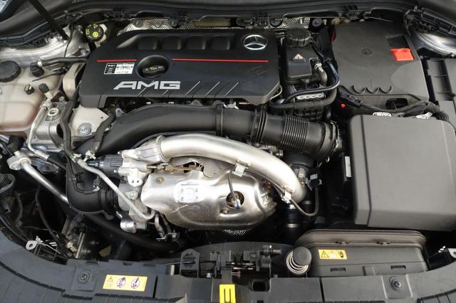 メルセデス‐AMG GLA35 4MATIC ナビゲーションパッケージ