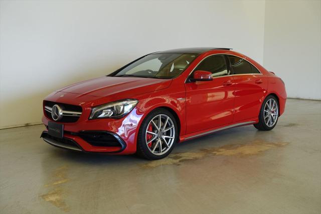 メルセデス‐AMG CLA45 4MATIC