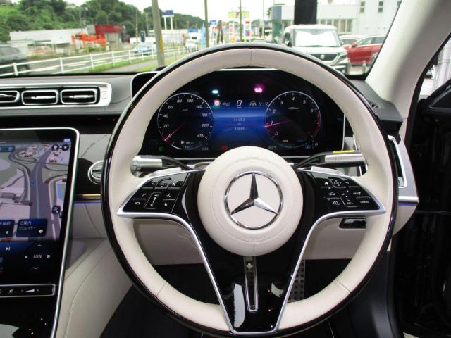 t*4様 メルセデス・ベンツ ホワイトステアリング 縦目 t*4様