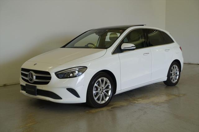 B180 レザーエクスクルーシブパッケージ・レーダーセーフティパッケージ・アドバンスドパッケージ・ナビゲーションパッケージ