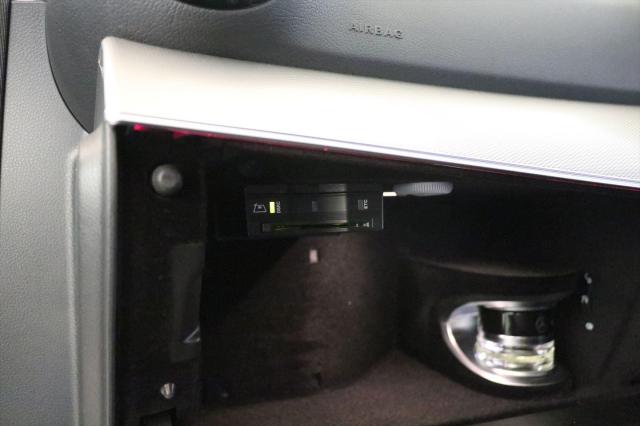 E200 アバンギャルド レザーパッケージ