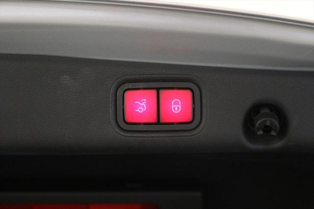 E200 アバンギャルド レザーパッケージ