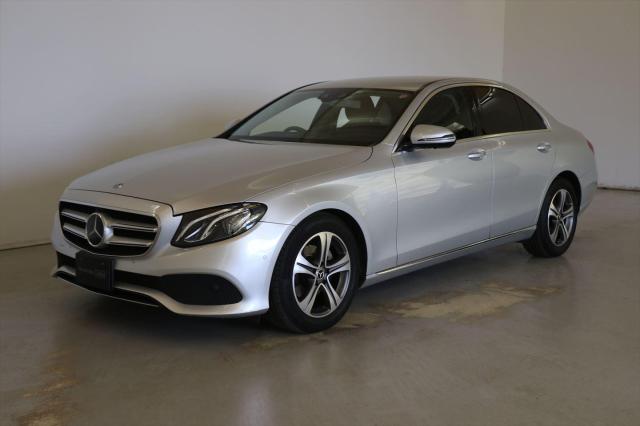 E200 アバンギャルド レザーパッケージ