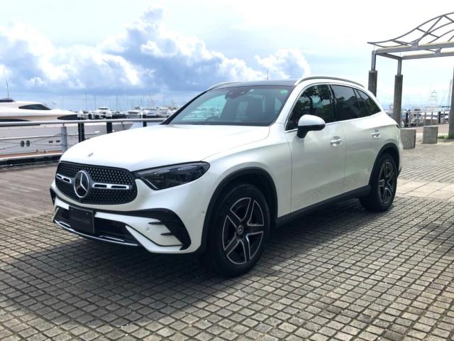 GLC220 d 4MATIC AMGラインパッケージ・AMGレザーエクスクルーシブパッケージ・ドライバーズパッケージ