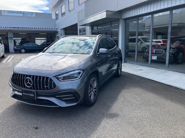 AMG GLA35 4マチック AMGパフォーマンスパッケージ アドバンスドパッケージ