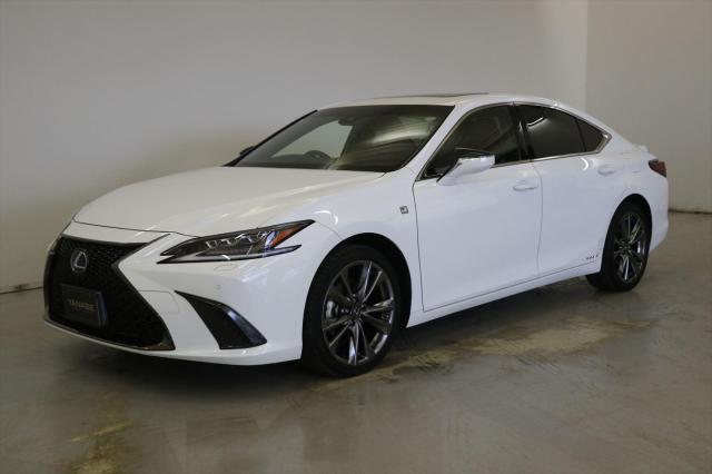 ES300h Fスポーツ