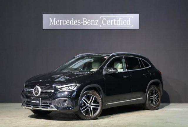 GLA200 d 4MATIC レザーエクスクルーシブパッケージ・ナビゲーションパッケージ
