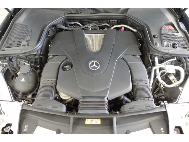 E400 4MATIC ステーションワゴン エクスクルーシブ