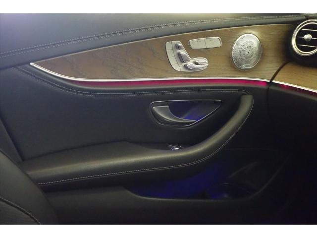 E400 4MATIC ステーションワゴン エクスクルーシブ