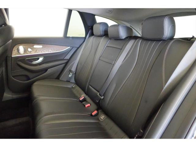 E400 4MATIC ステーションワゴン エクスクルーシブ