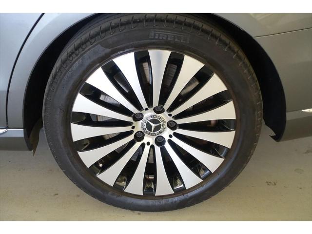 E400 4MATIC ステーションワゴン エクスクルーシブ