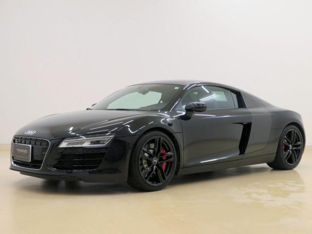 アウディ R8 4.2 FSI クワトロ レザーパッケージ