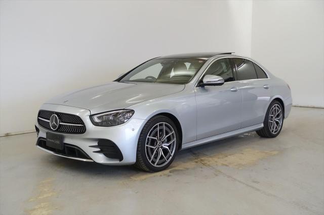 E200 スポーツ AМGラインインテリアパッケージ・エクスクルーシブパッケージ