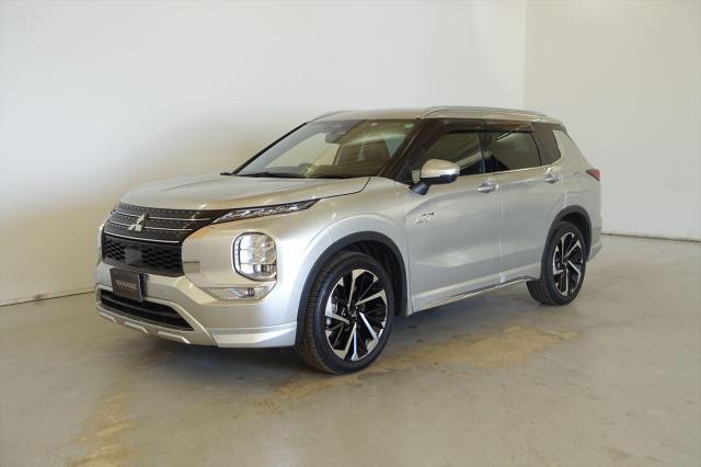 アウトランダーPHEV P
