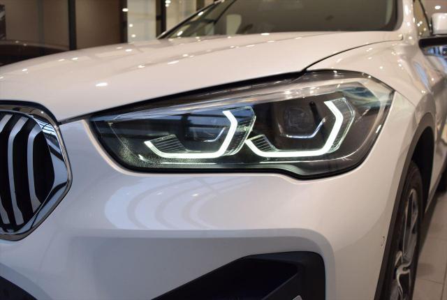 X1 xDrive18d xライン