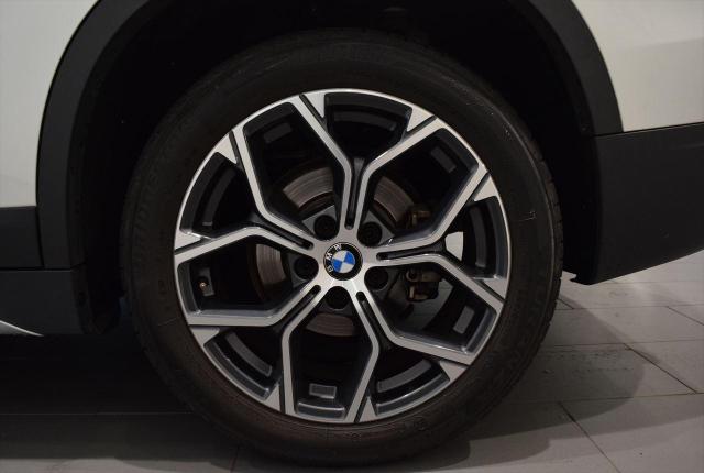 X1 xDrive18d xライン