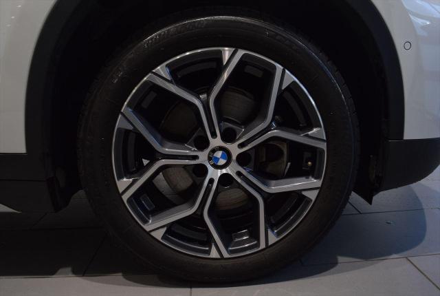 X1 xDrive18d xライン