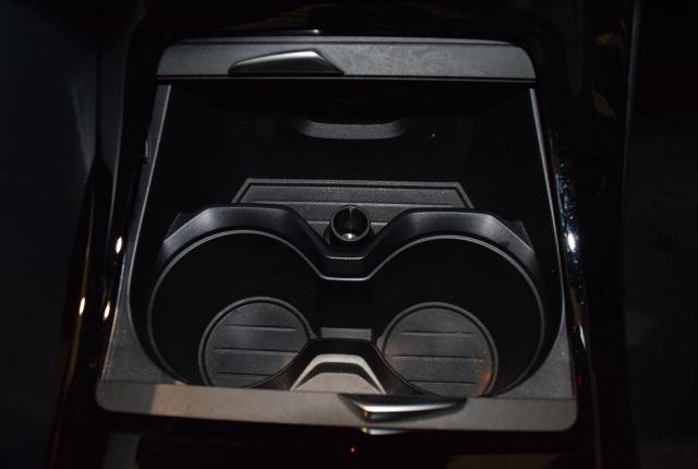 X1 xDrive18d xライン