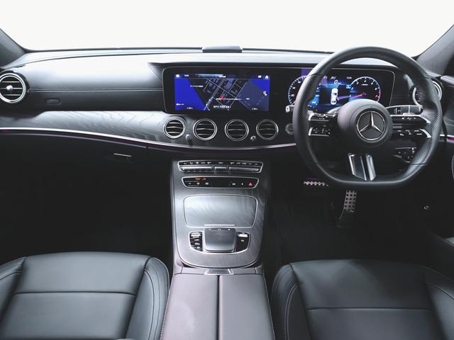 E300 スポーツ エクスクルーシブパッケージ