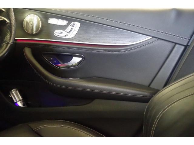 E200 スポーツ AMGラインインテリアパッケージ・レザーエクスクルーシブパッケージ