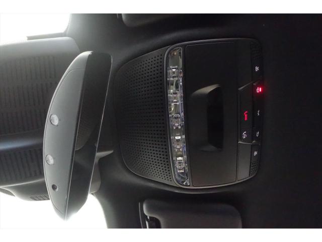 E200 スポーツ AMGラインインテリアパッケージ・レザーエクスクルーシブパッケージ