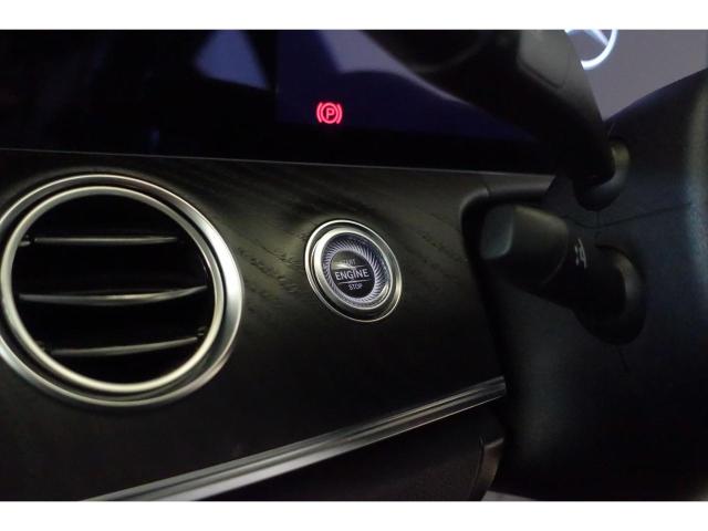 E200 スポーツ AMGラインインテリアパッケージ・レザーエクスクルーシブパッケージ