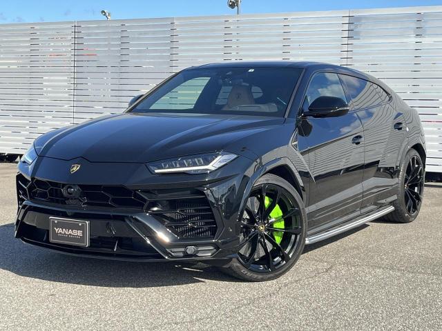 ウルス ベースグレード