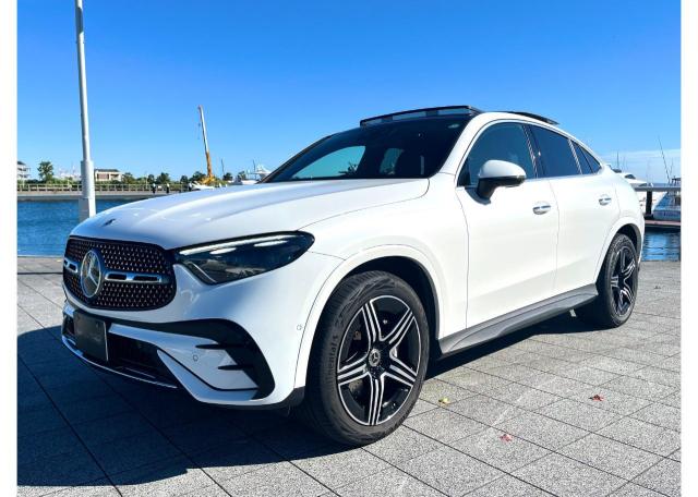 GLC220 d 4MATIC クーペ AMGラインパッケージ・AMGレザーエクスクルーシブパッケージ・ドライバーズパッケージ