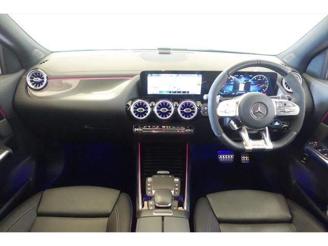 メルセデス‐AMG GLA45 S 4MATIC+