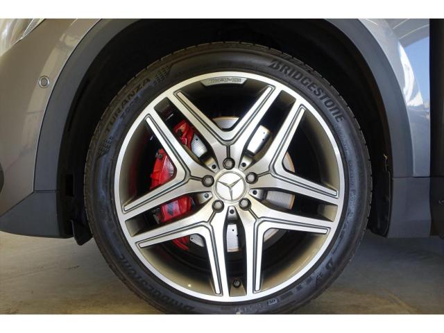 メルセデス‐AMG GLA45 S 4MATIC+