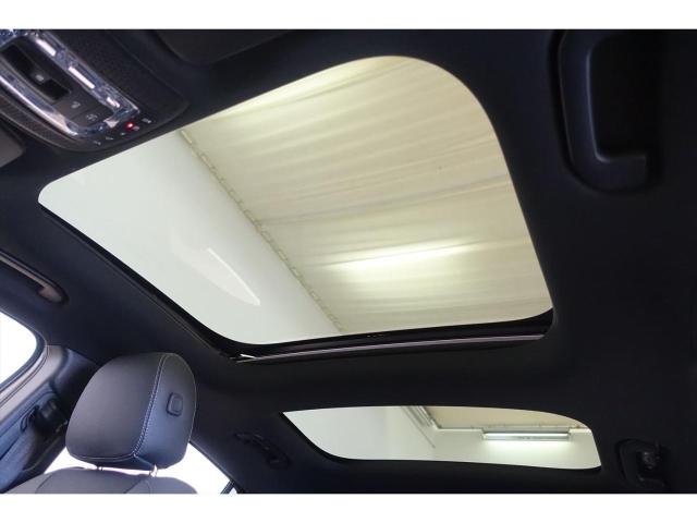 メルセデス‐AMG GLA45 S 4MATIC+