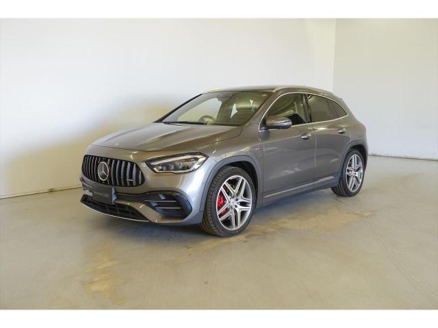 メルセデス‐AMG GLA45 S 4MATIC+