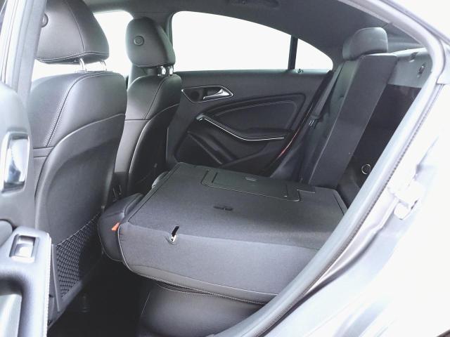 CLA220 4マチック レーダーセーフティパッケージ プレミアムパッケージ