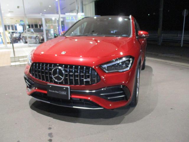 メルセデス-AMG GLA45 S 4МATIC+ AМGパフォーマンスパッケージ・AMGアドバンスドパッケージ