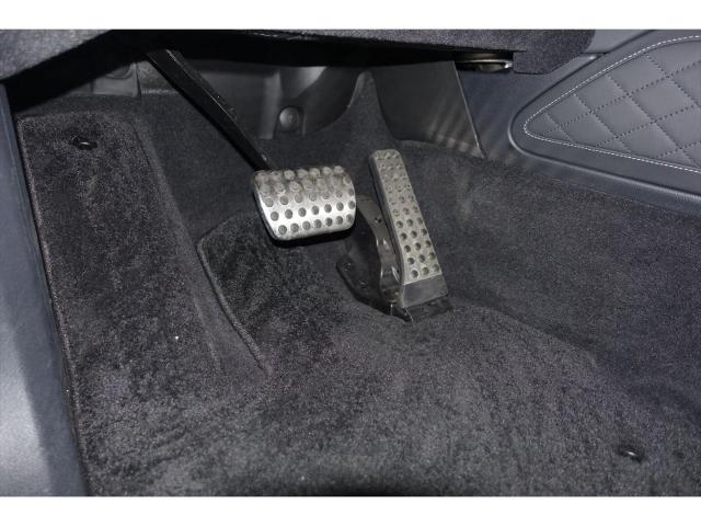 メルセデス‐AMG G63 AMGレザーエクスクルーシブパッケージ