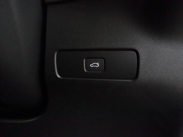 XC40 リチャージ アルティメットシングルモーター