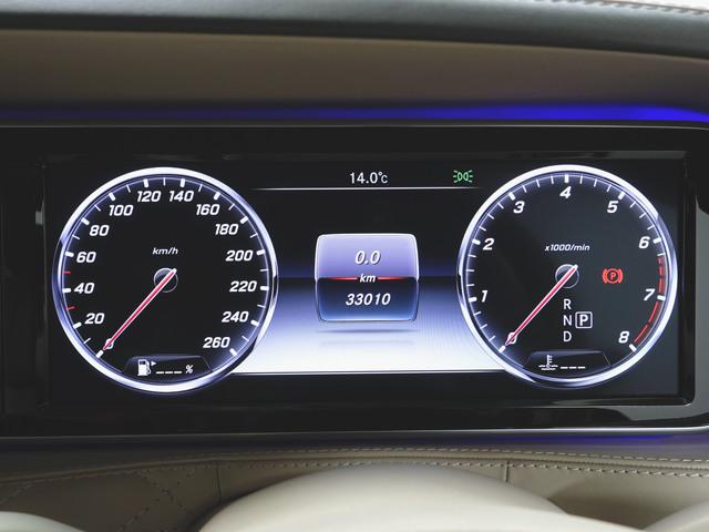 マイバッハ S550 ファーストクラスパッケージ