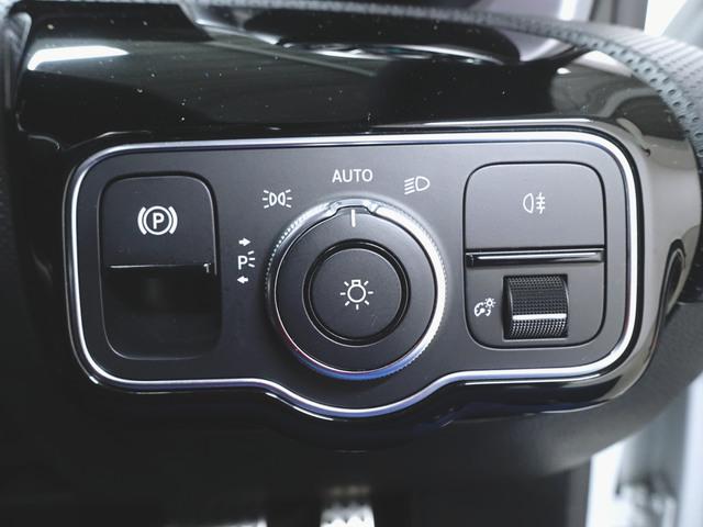 CLA250 4マチック シューティングブレーク AMGライン AMGレザーエクスクルーシブパッケージ ナビゲーションパッケージ アドバンスドパッケージ レーダーセーフティパッケージ