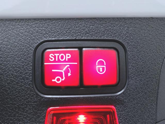 CLA250 4マチック シューティングブレーク AMGライン AMGレザーエクスクルーシブパッケージ ナビゲーションパッケージ アドバンスドパッケージ レーダーセーフティパッケージ